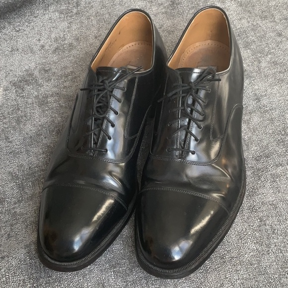 Johnston & Murphy Other - Johnston & Murphy Classic Dress Cap Toe Oxford